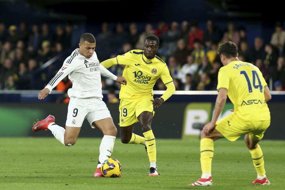 利用明星球 利用明星球